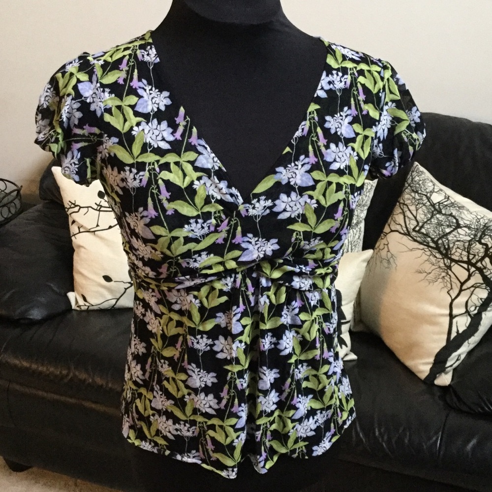 LOFT Ann Taylor Petites Wrap Top
